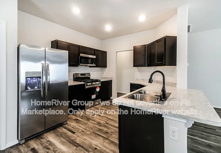 3119 Valley Dr — Photo 5
