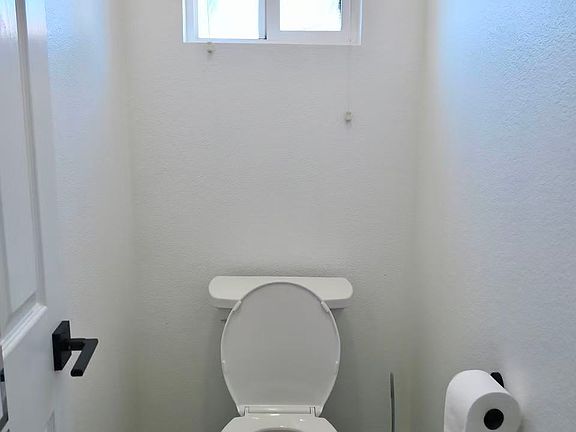 4th image of 12952 Gingerwood Ct #12952