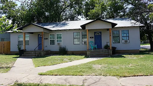302 S Walnut St #A Photo 1 302 S Walnut St #A Photo 1