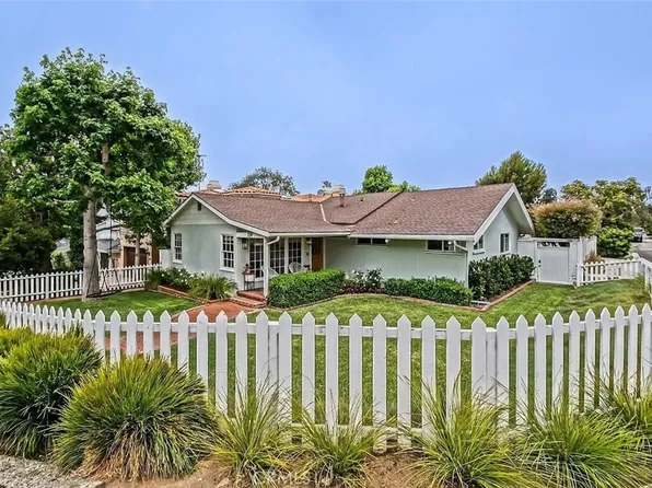 729 27th St, Manhattan Beach, CA 90266