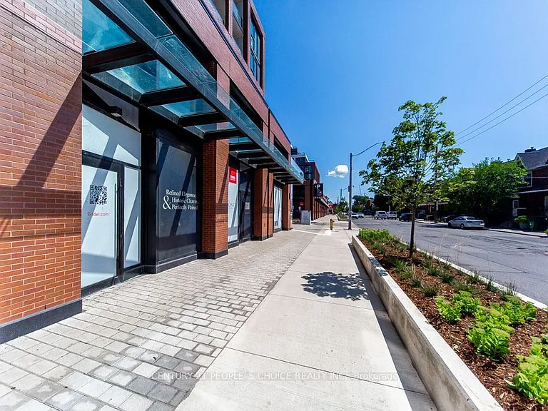 858 Dupont St #Penthouse 32 — Photo 49