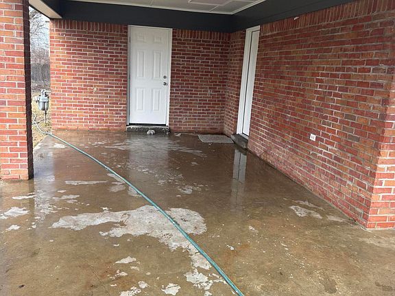 5th image of 3305 Miller Rd