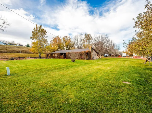 1918 Walnut Ave, Sheridan, WY 82801