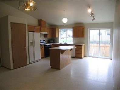 5th image of 22424 54th Avenue Ct E