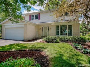 1505 Hampton Ct, Naperville, IL 60565