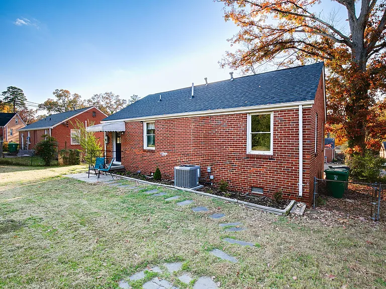 1605 Westhill Rd — Photo 37