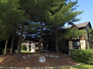 132 Foxwood Close, Milford, CT 06461