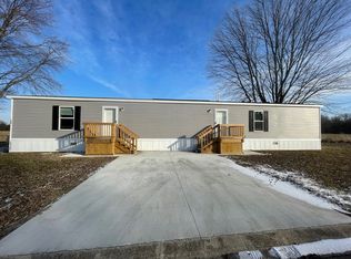 808 Carriage Lane Ests, Streator, IL 61364