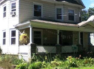 26 Abbott St, Greenfield, MA 01301