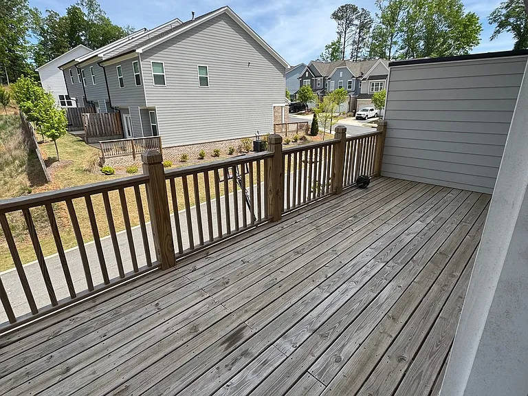 1202 Ainsworth Aly — Photo 12