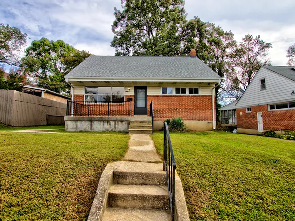 505 Nassau St, Pikesville, MD 21208