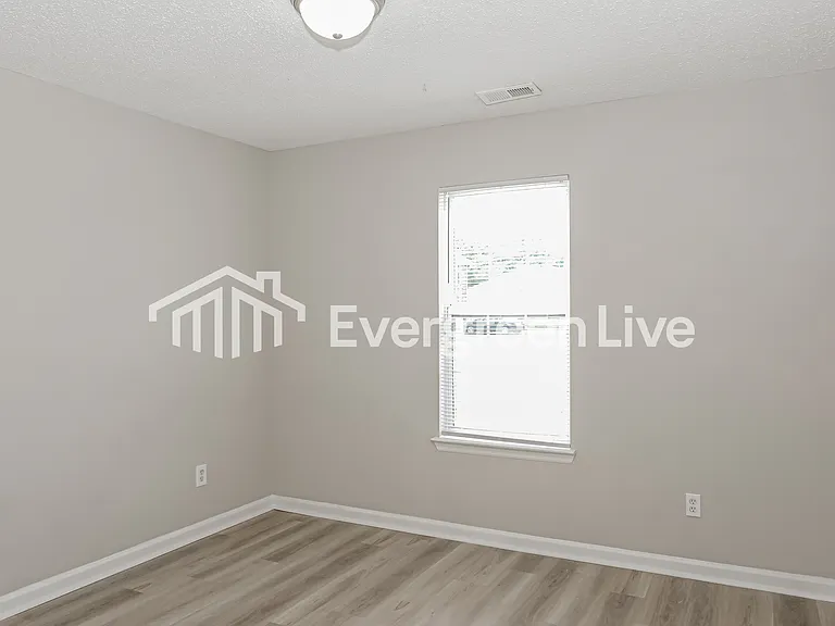 224 Guardian Dr — Photo 10
