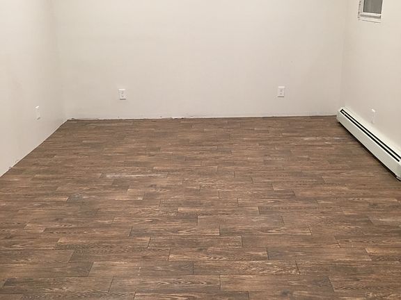 5th image of 106 Wood Ave