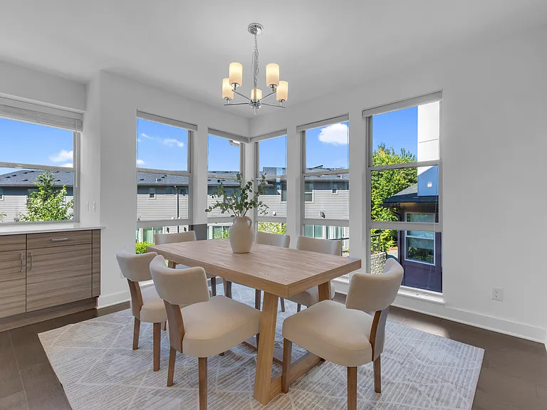 13511 SE 68th Pl — Photo 9