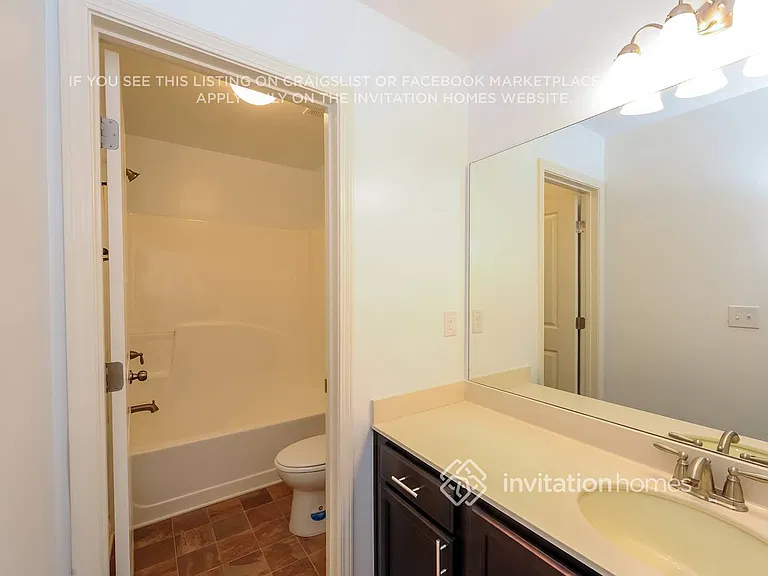 208 Manous Way — Photo 14