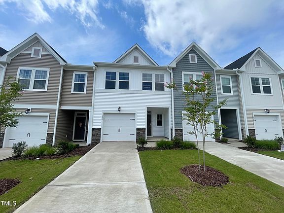 2nd image of 236 Paramount Dr