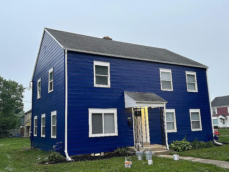 1st image of 2902 Ruhl Ave