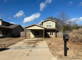 242 Lee Ln, Seneca, SC 29678