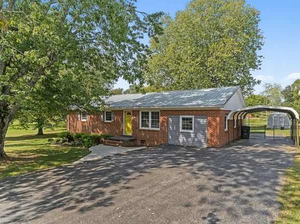 321 Meadowbrook Dr, McMinnville, TN 37110