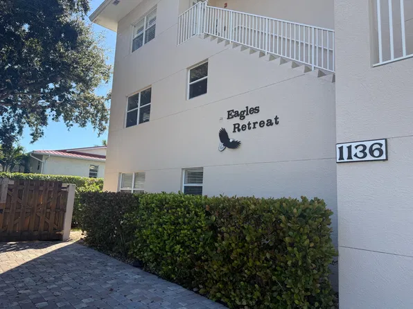 1136 Bald Eagle Dr, Marco Island, FL