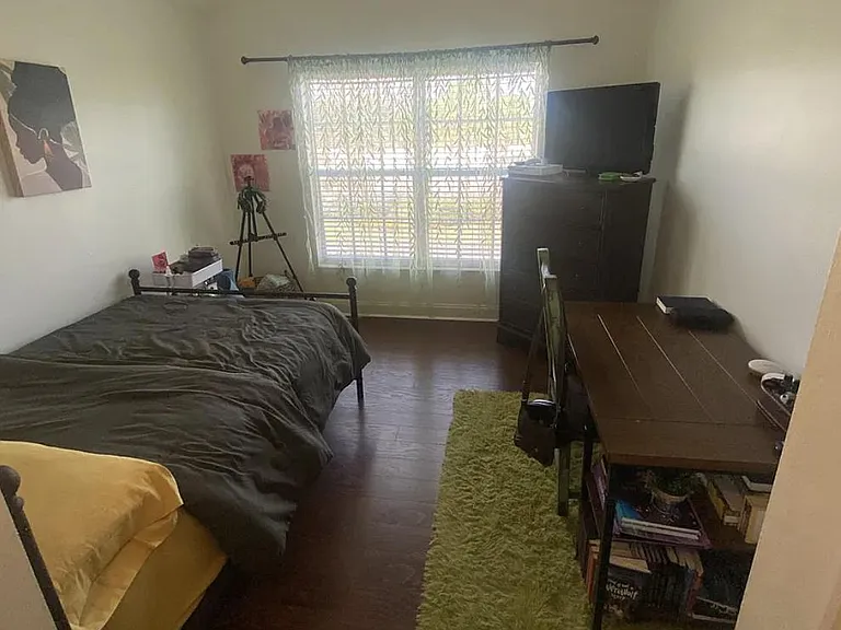 1196 Oxford Ln #1196 — Photo 15