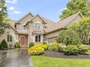 210 Chisholm Ct, Aurora, OH 44202