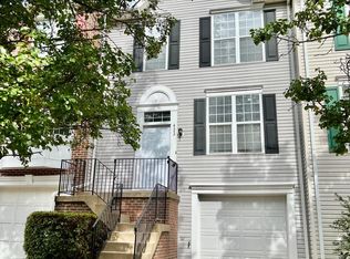 422 Nikki Ter SE, Leesburg, VA 20175