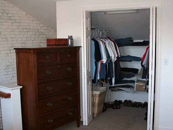 5th image of 4 Middle St APT 304