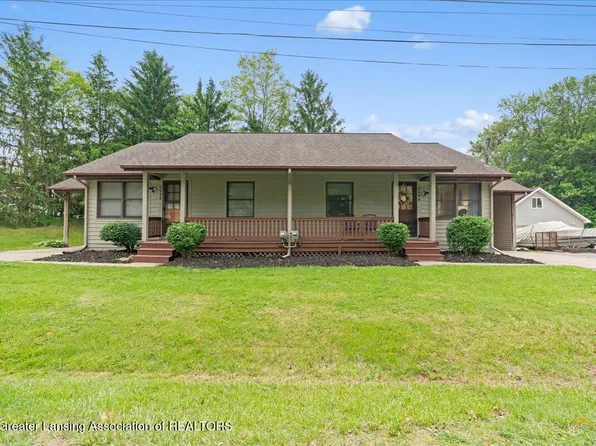 2094 Thorburn St, Holt, MI 48842
