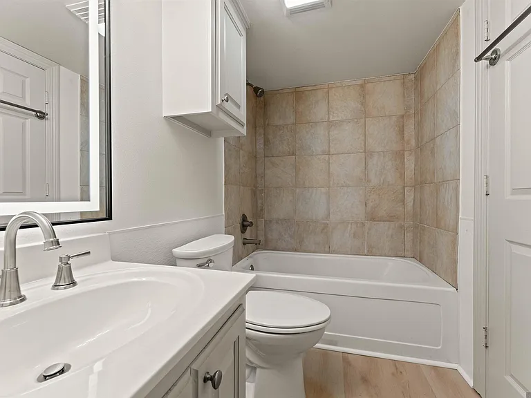 2045 N 3rd St #305 — Photo 14
