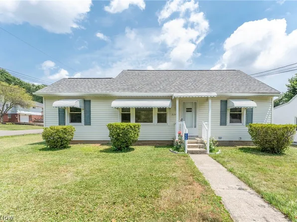 224 Ambrose Ave NW, Canton, OH 44708