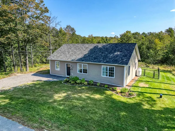 62 Matthew Lane, West Gardiner, ME 04345