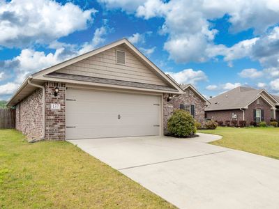137 River Crest Ln, Helena, AL, 35080
