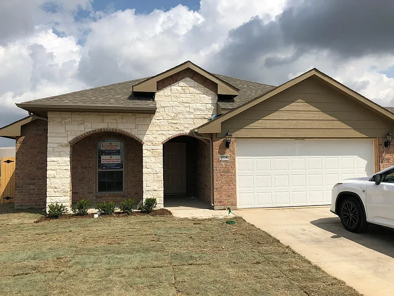 9124 Curacao Dr — Photo 3