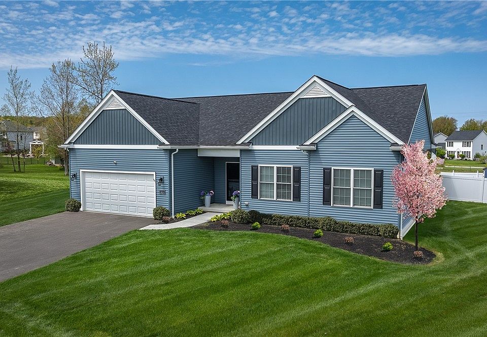 1st image of 117 Sandywood Cir