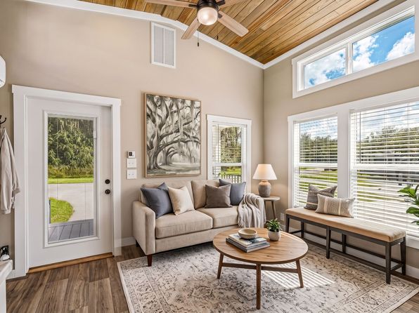 16905 NW Highway 225 #391