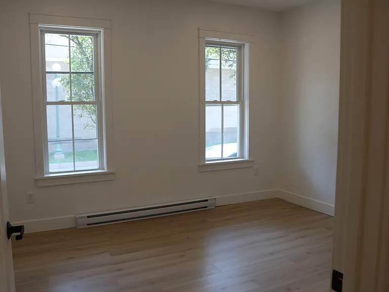 natural light in bedroom
