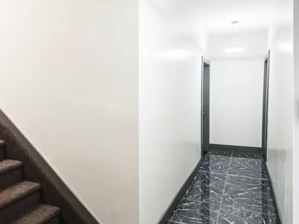 85 West 25th Street image 7 of 8