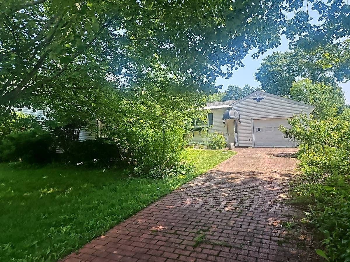 110 Linda Dr, Hagaman, NY 12086 Zillow