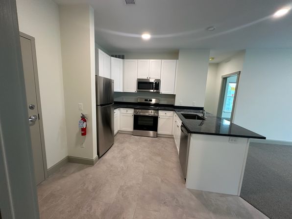 2715 Shelburne Rd #7