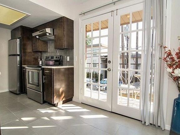 4th image of 4525 Gilbert Ave APT 207