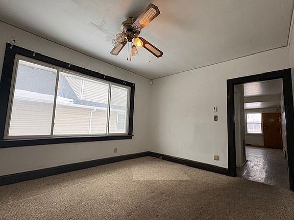 4th image of 10607 S May St