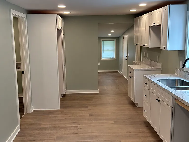 9 Maple St — Photo 5