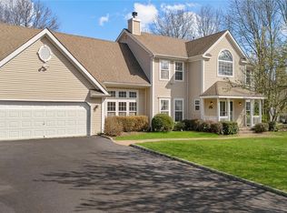 23 Varsity Boulevard, East Setauket, NY 11733