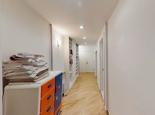 Rented by Sutton Park Realty LLC | media 11