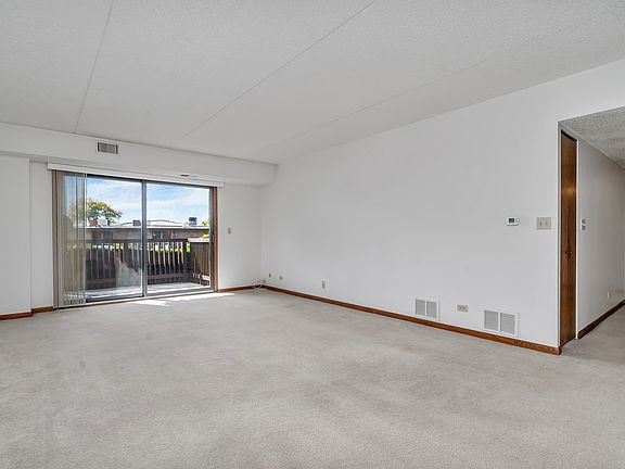 5th image of 1420 Woodbridge Rd APT 1H