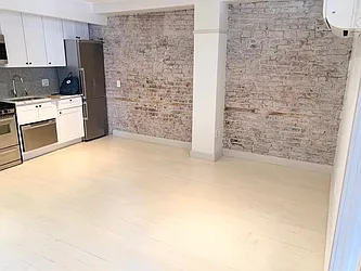 Rented by Voro New York