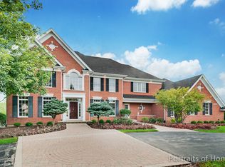 39W065 Lookout Ln, St Charles, IL 60175