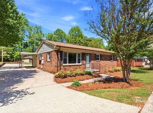 1696 Hoffman Rd, Gastonia, NC 28054