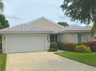 7449 Meldin Ct, Naples, FL 34104
